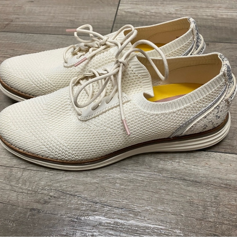 NWOT Cole Haan Grand Meridian Knit Oxford - Sz 7.5 - White/Snakeskin